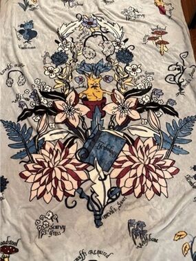 Harry Potter Floral & Botanical Illustrated Throw with Herb Motif